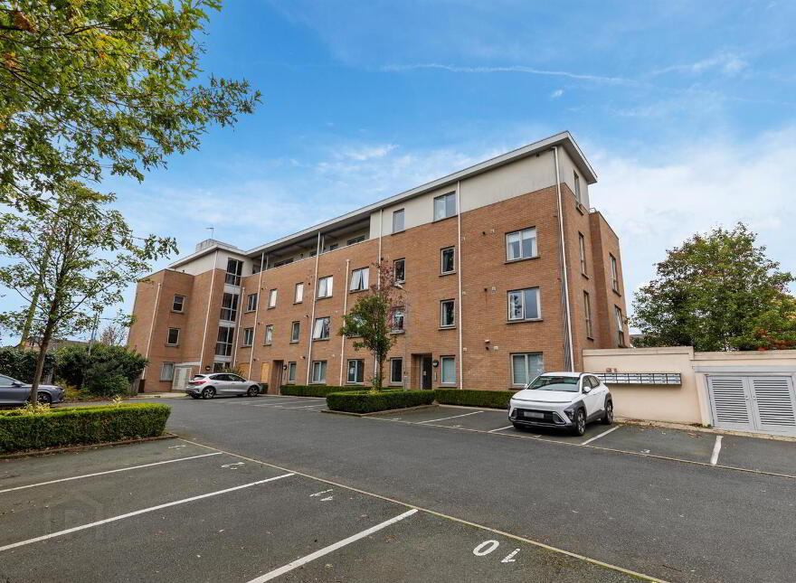 Apt 15, 1a Mayfield Square, Blacks Road, Belfast, BT10 0QT