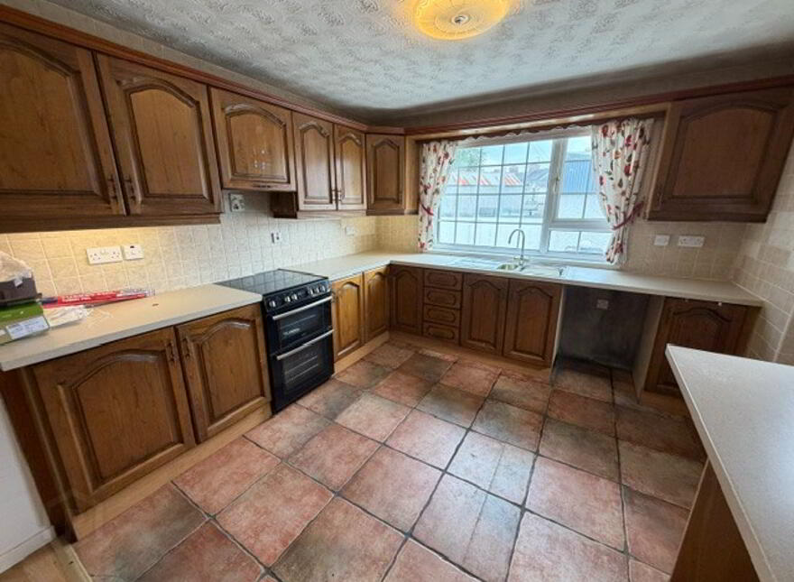 3 Broughshane Road, Ballymena, BT43 7DX