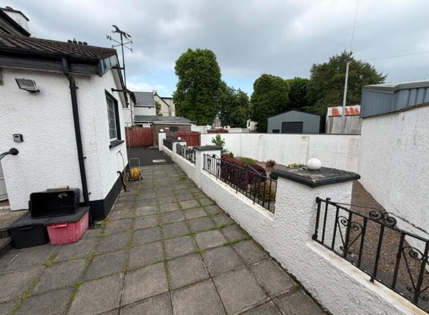 3 Broughshane Road, Ballymena, BT43 7DX