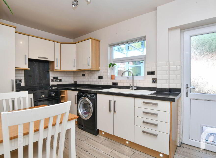 68 Silverstream Park, Belfast, BT14 8GU