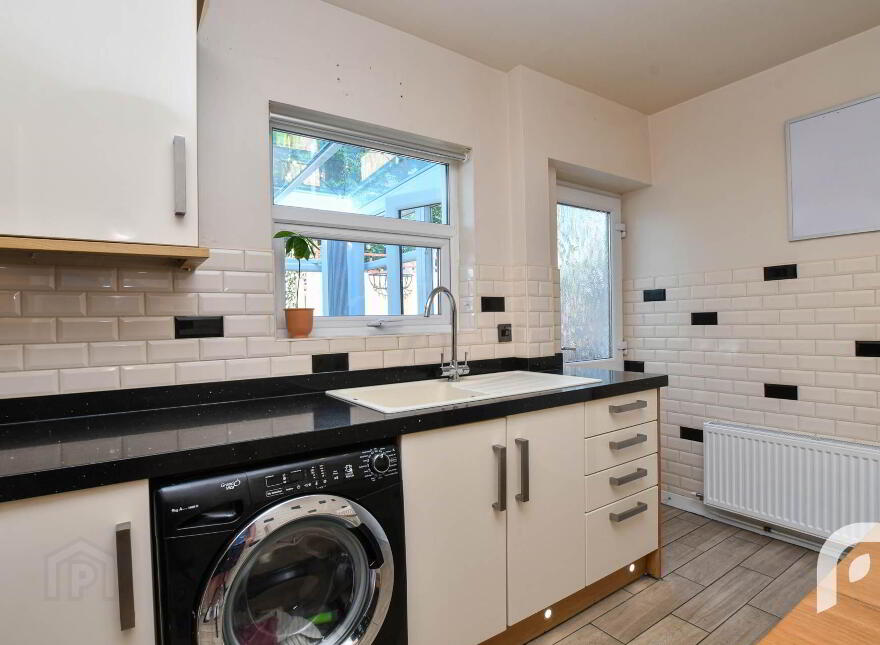 68 Silverstream Park, Belfast, BT14 8GU