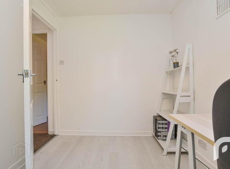 68 Silverstream Park, Belfast, BT14 8GU
