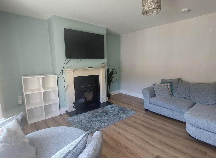 4 Cherrymount Crescent, Virginia Road, Ballyjamesduff, A82K6C4