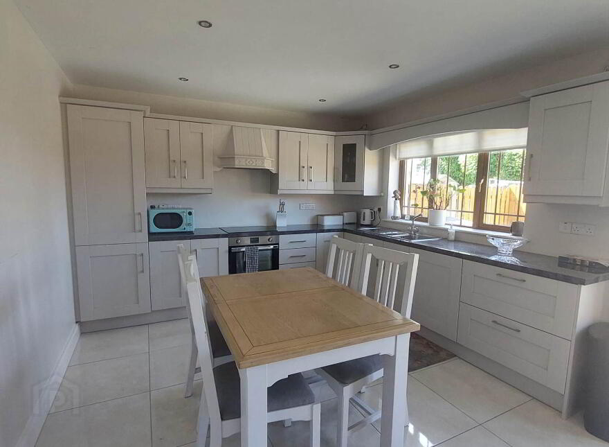 4 Cherrymount Crescent, Virginia Road, Ballyjamesduff, A82K6C4