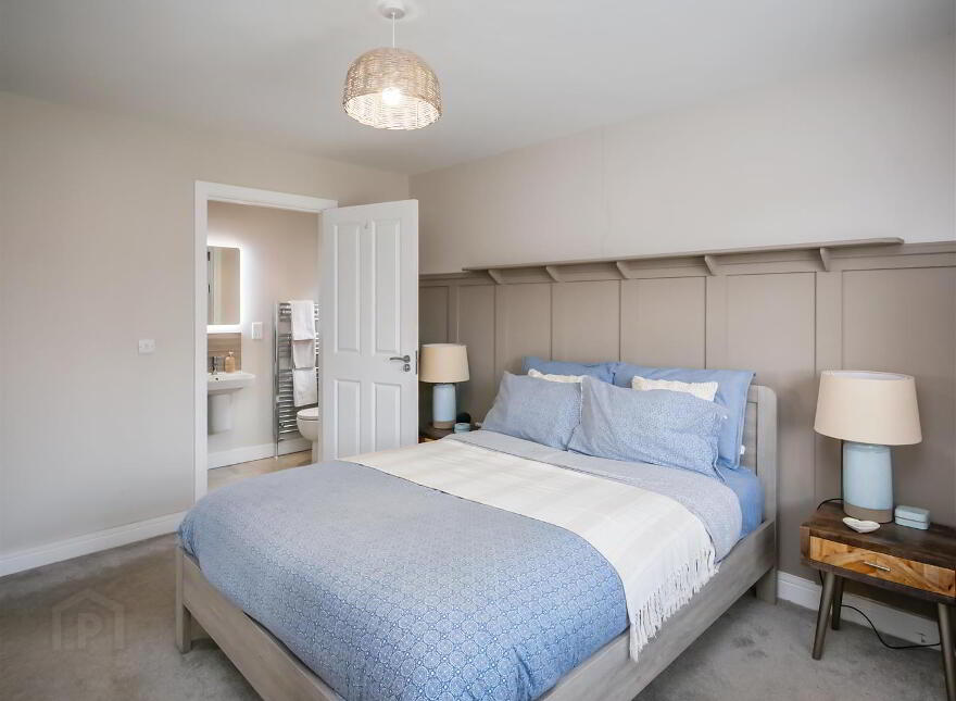 17 Black Quarter Meadow, Carryduff, Belfast, BT8 8GF