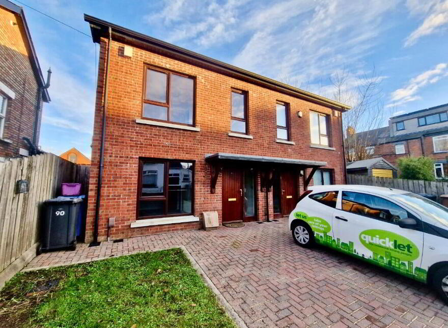 90 Rushfield Avenue, Belfast, BT7 3FR