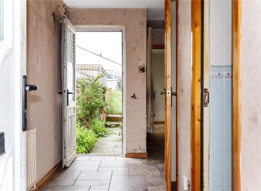 107 Ardcarne Park, Newry, BT35 8PD