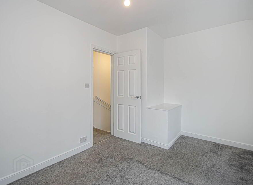 32 Lismain Street, Ravenhill, Belfast, BT6 8NN