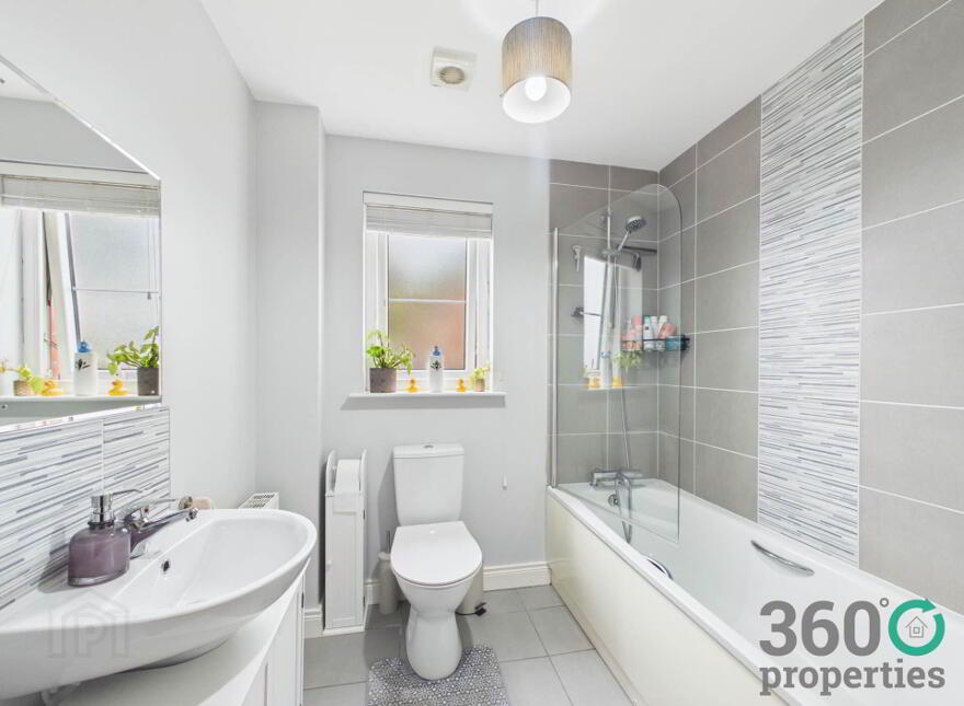 2 Ballyveigh Brae, Antrim, BT41 2GW