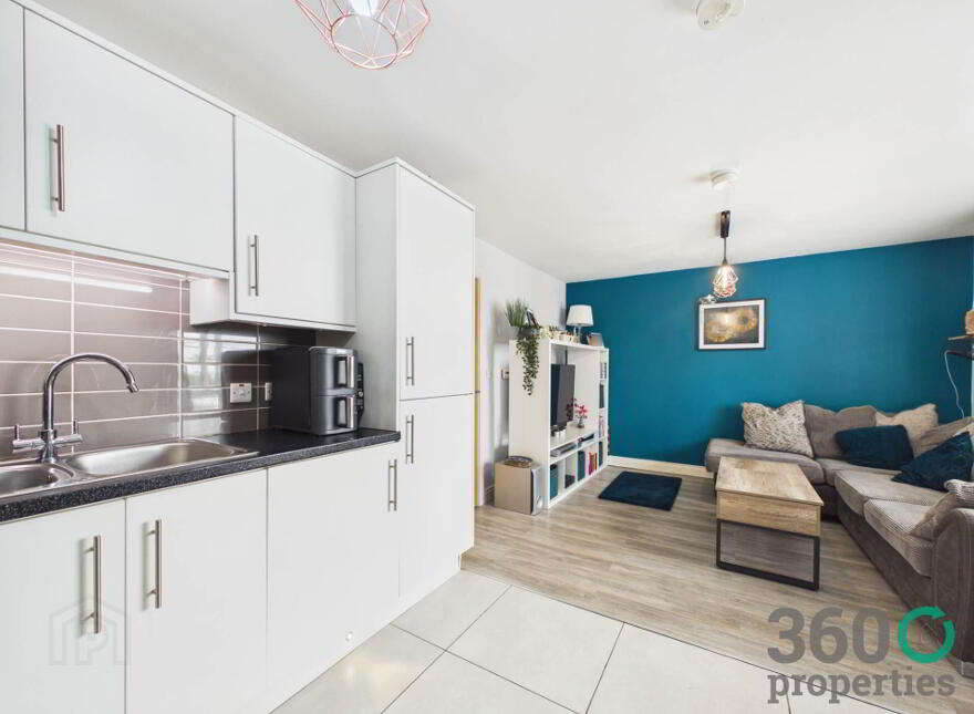 2 Ballyveigh Brae, Antrim, BT41 2GW