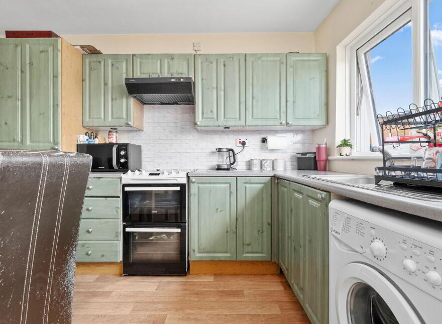 14 Dunsuivnish Avenue, Portstewart, BT55 7EP