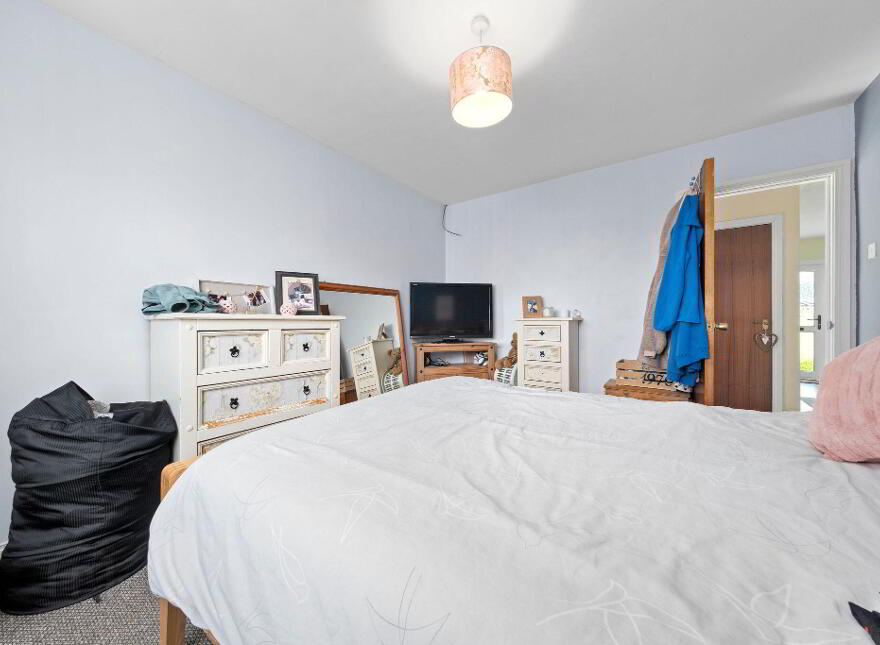 14 Dunsuivnish Avenue, Portstewart, BT55 7EP