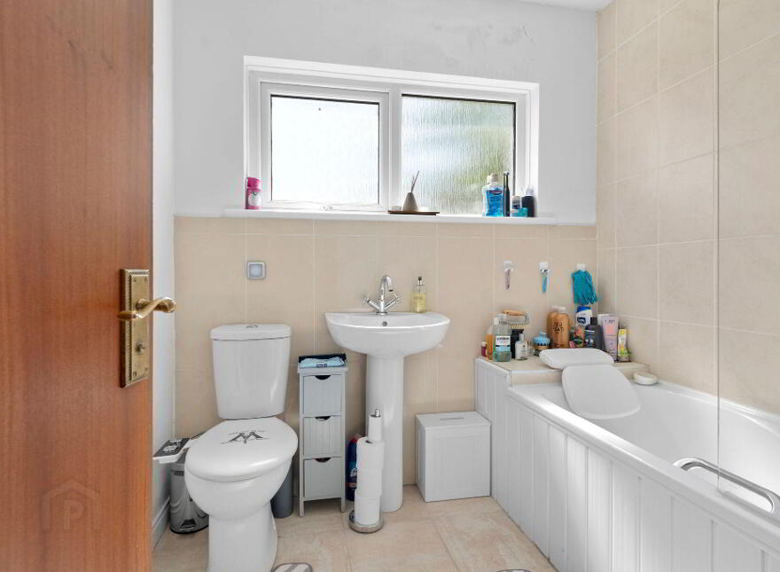 14 Dunsuivnish Avenue, Portstewart, BT55 7EP