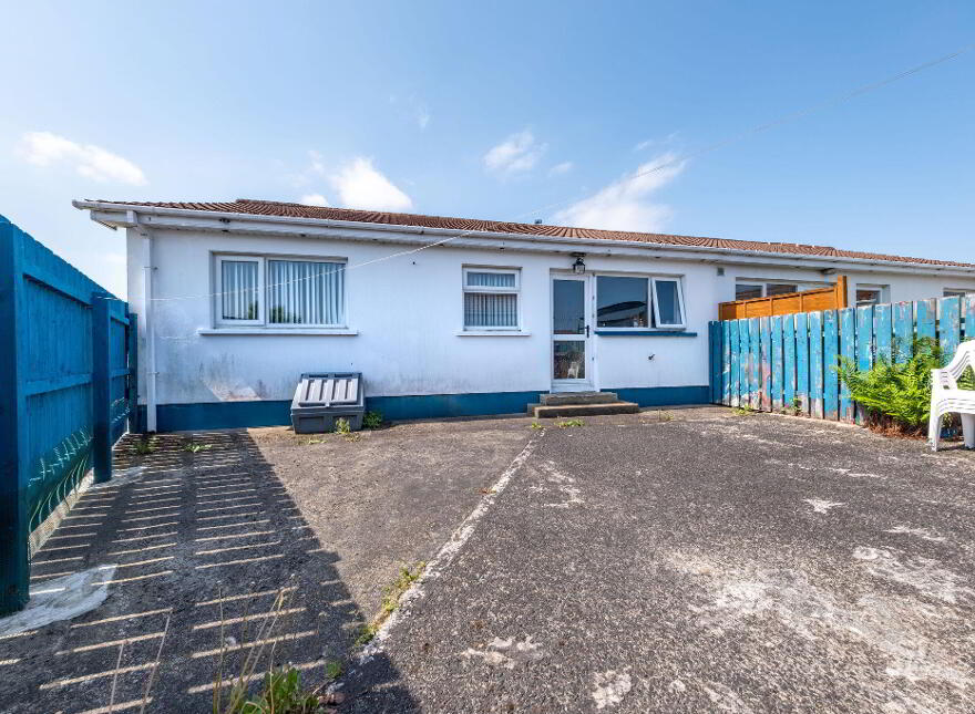 14 Dunsuivnish Avenue, Portstewart, BT55 7EP
