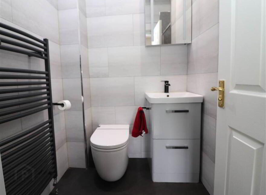 2 Fontaine Place, Belfast Road, Lisburn, BT27 4DE