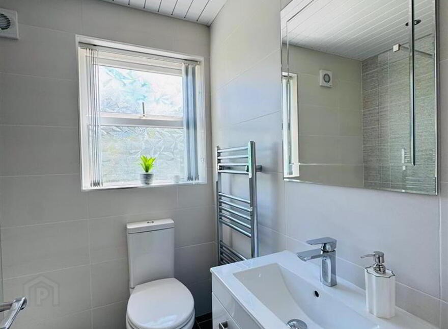 18 Mayfield Road, Hightown Road, Newtownabbey, BT36 7WE