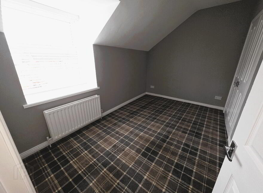 32a Glenshane Road, Altnagelvin, Londonderry, BT47 5SD