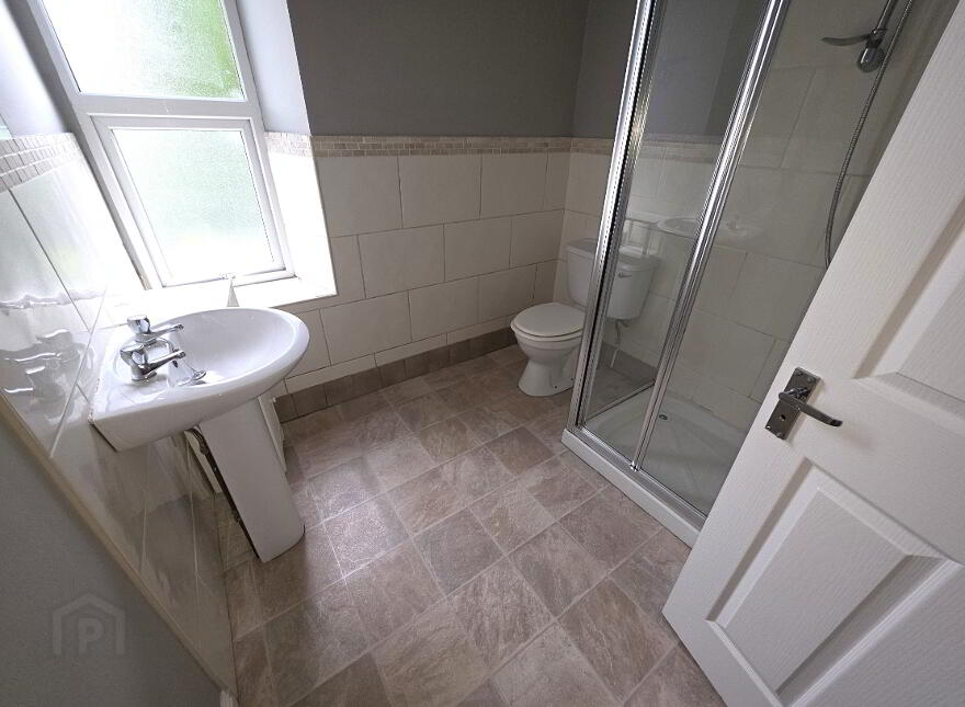 32a Glenshane Road, Altnagelvin, Londonderry, BT47 5SD
