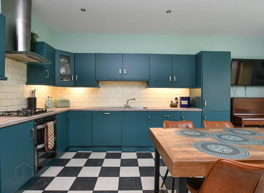 9 Forge Hill Close, Saintfield, BT24 7NJ