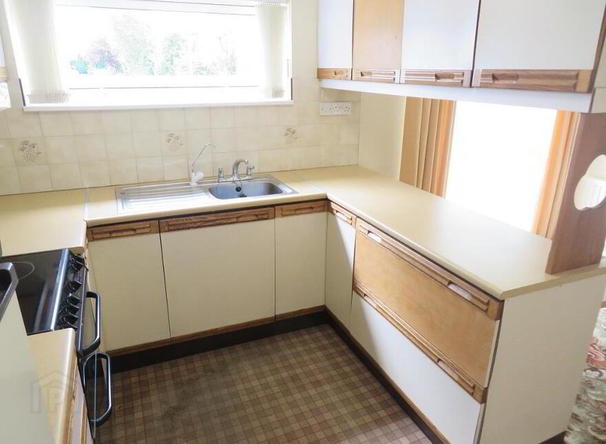 8 Magherana Park, Waringstown, BT66 7QF