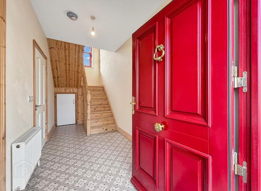 Mill Street, Borrisokane, E45YK64