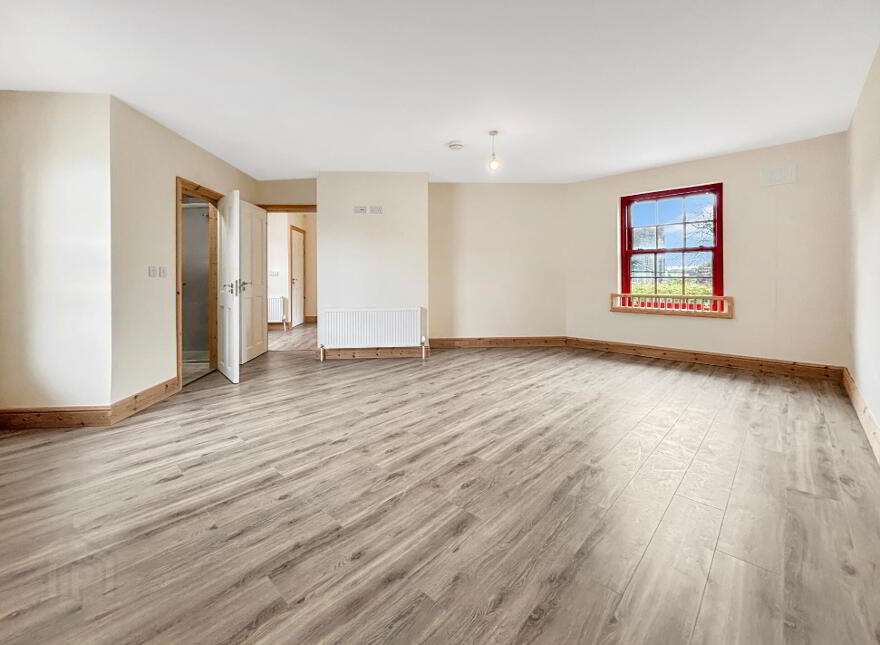 Mill Street, Borrisokane, E45YK64