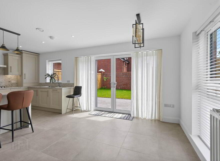 31 Baronsgrange Green, Carryduff, Belfast, BT8 8GJ