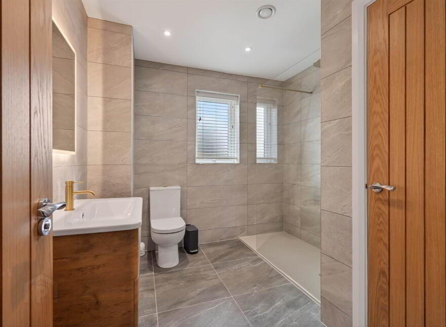 31 Baronsgrange Green, Carryduff, Belfast, BT8 8GJ