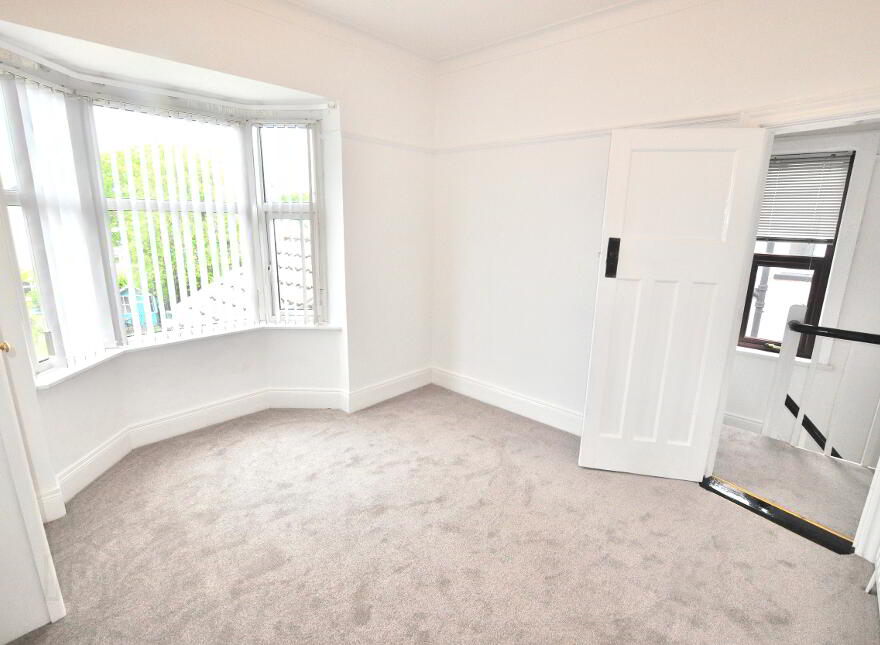 426 Castlereagh Road, Belfast, BT5 5FZ