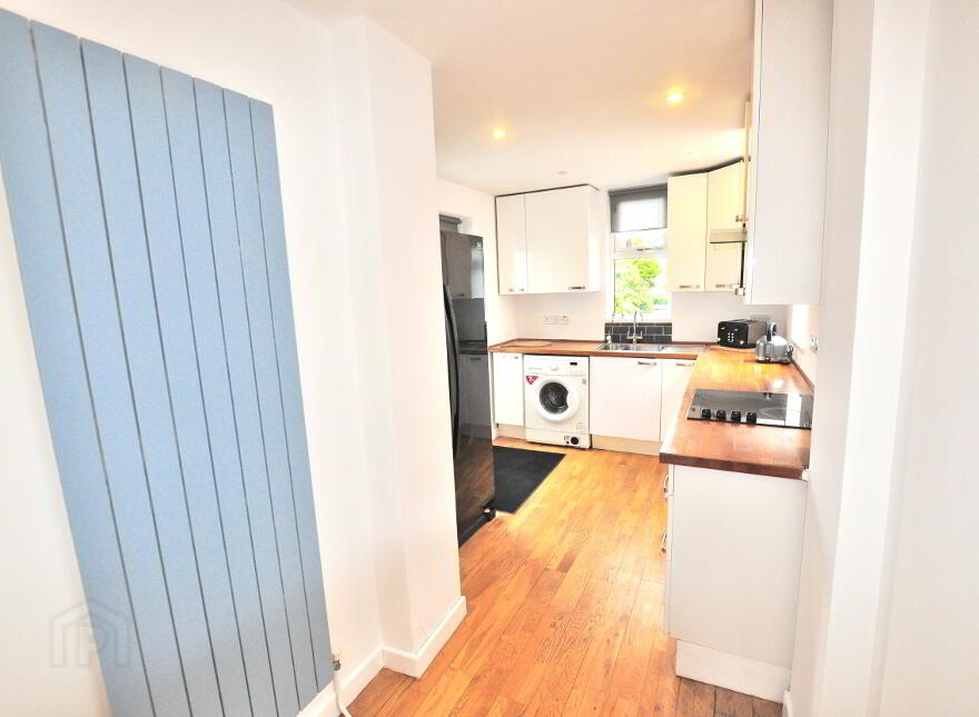 426 Castlereagh Road, Belfast, BT5 5FZ