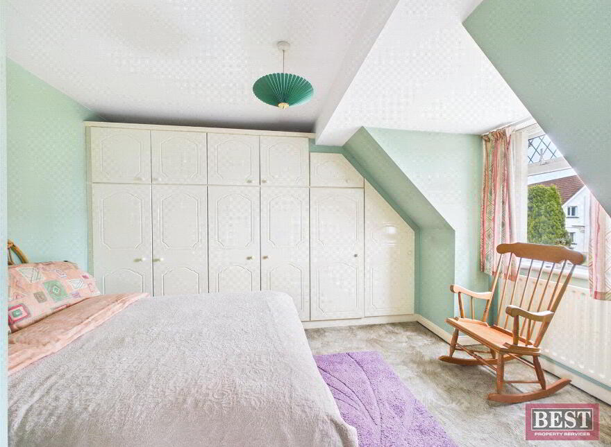 85 Larchmount, Newry, BT35 6TX