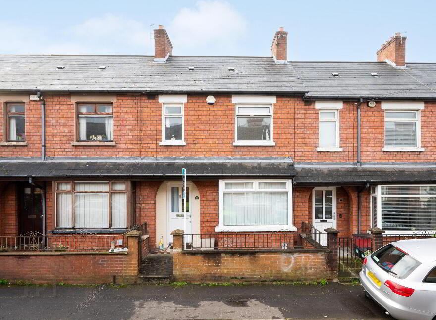 38 Windsor Drive, Belfast, BT9 7FH
