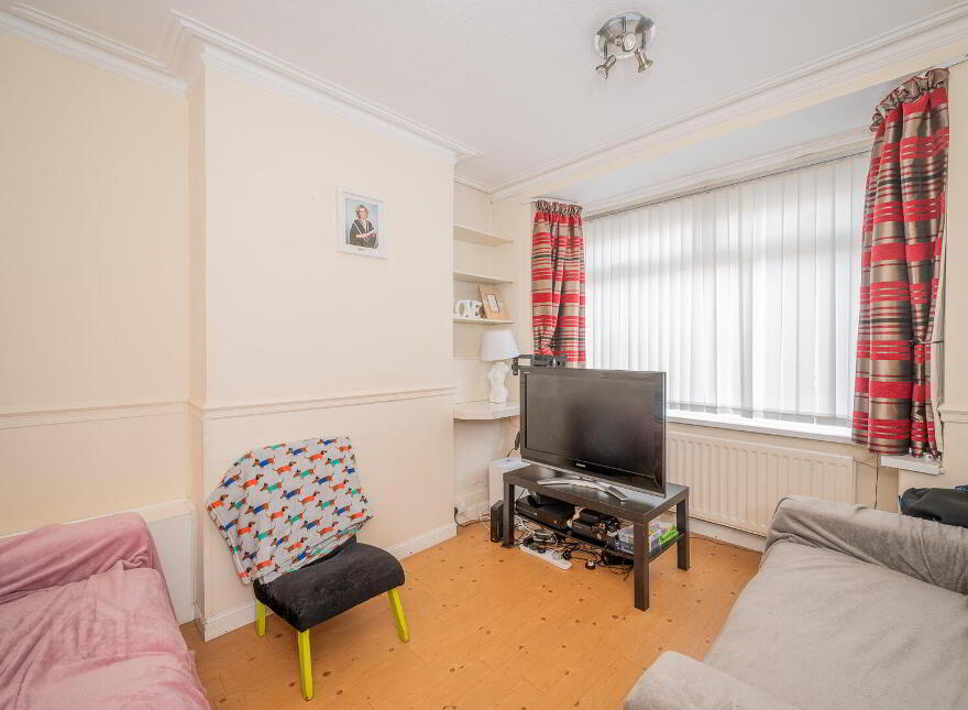 38 Windsor Drive, Belfast, BT9 7FH