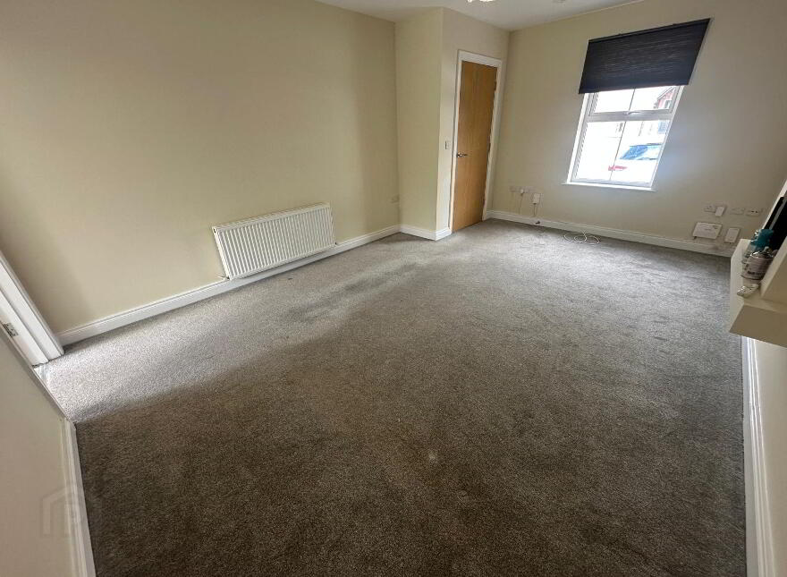 39 Ballyveigh Avenue, Antrim, BT41 2GW