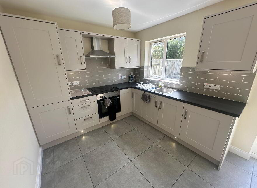 39 Ballyveigh Avenue, Antrim, BT41 2GW