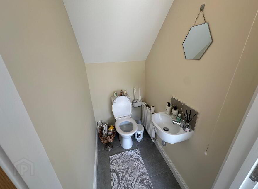 39 Ballyveigh Avenue, Antrim, BT41 2GW
