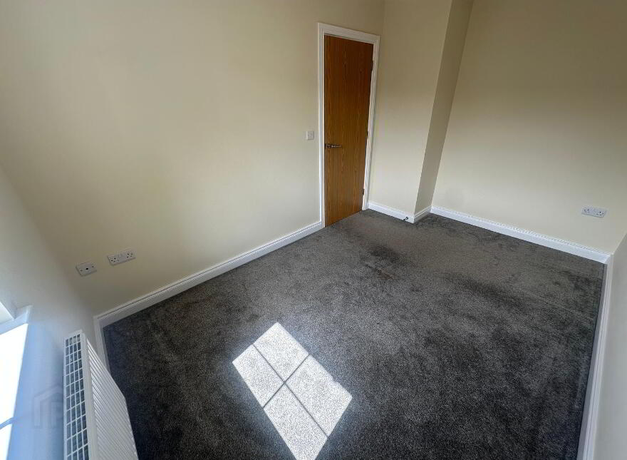 39 Ballyveigh Avenue, Antrim, BT41 2GW