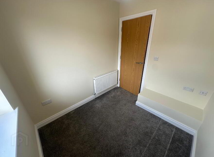 39 Ballyveigh Avenue, Antrim, BT41 2GW