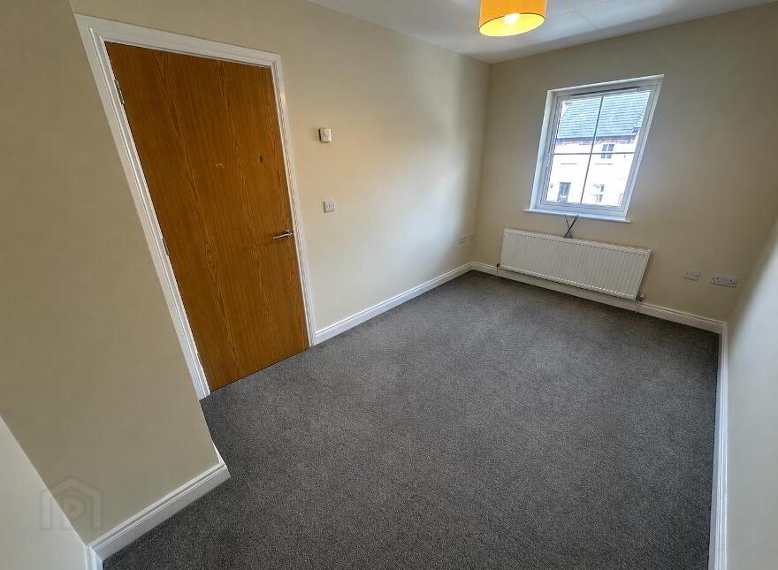 39 Ballyveigh Avenue, Antrim, BT41 2GW