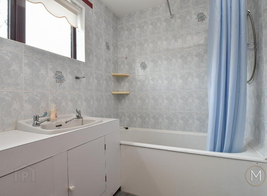 129 Caulside Park, Antrim, BT41 2DT
