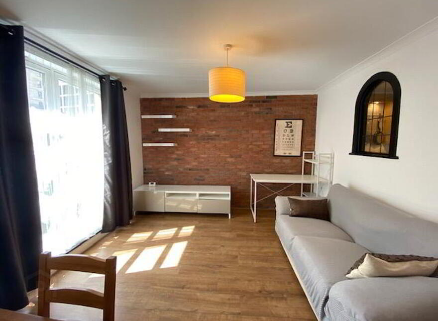 2 Old Tolbooth Wynd, Old Town, Edinburgh, EH8 8EQ