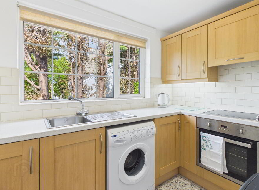 5A Strathearn Court, Holywood, BT18 9NP