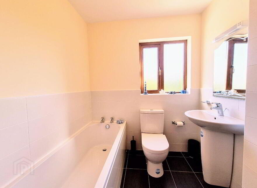 45 Ross Avenue, Bundoran, F94T221
