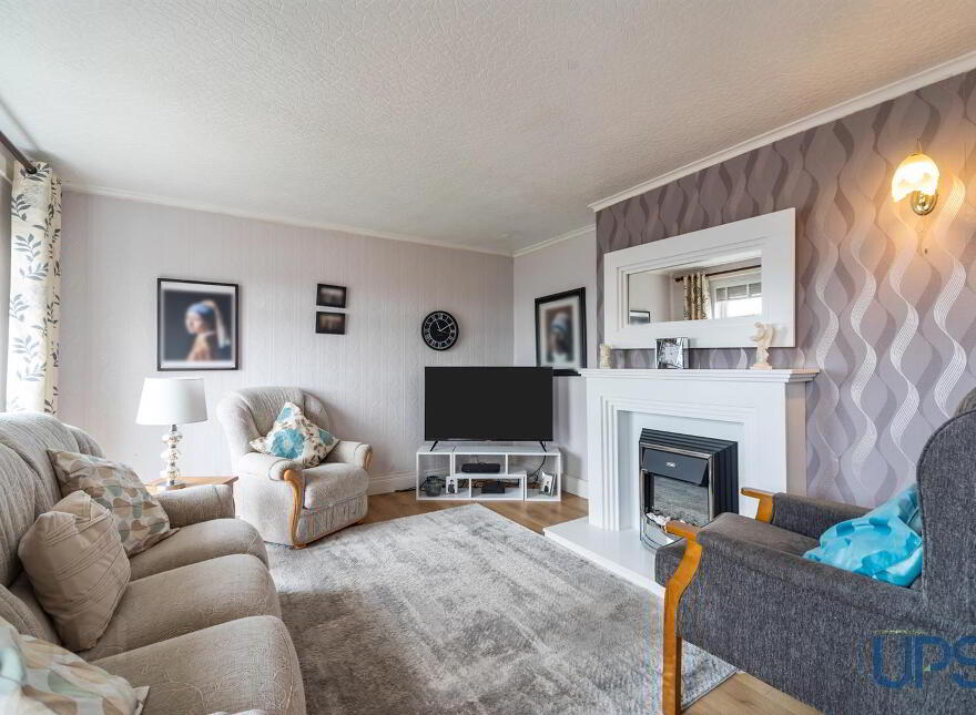 22 Glenveagh Drive, Lenadoon, Belfast, BT11 9HX