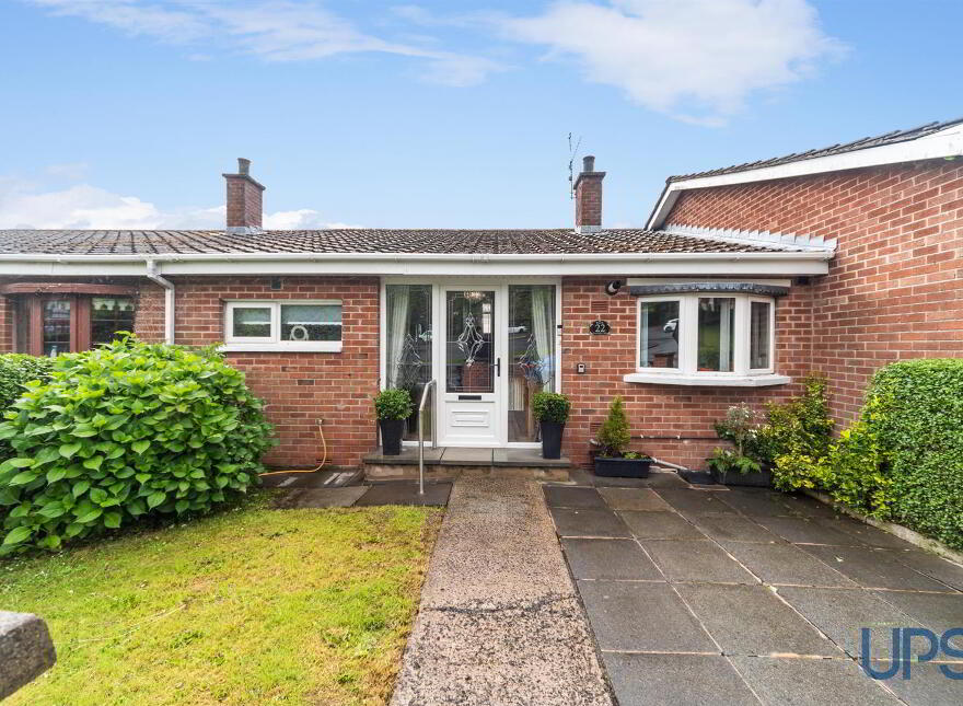 22 Glenveagh Drive, Lenadoon, Belfast, BT11 9HX