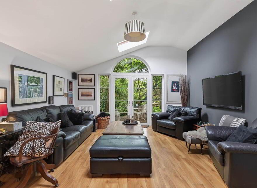 26 Sydenham Avenue, Belmont, Belfast, BT4 2DR