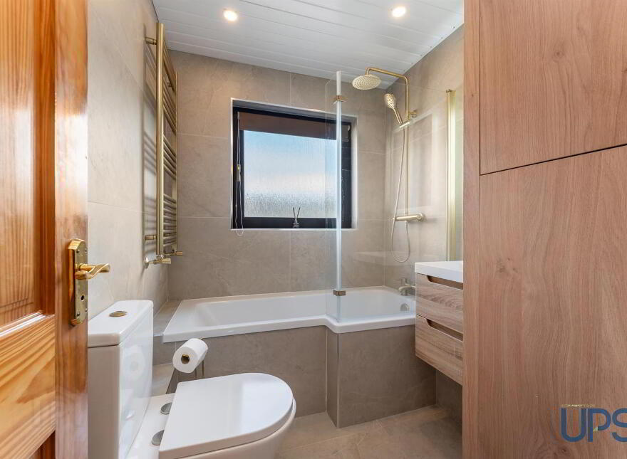 73 Sunnyhill Park, Upper Dunmury Lane, Belfast, BT17 0PY