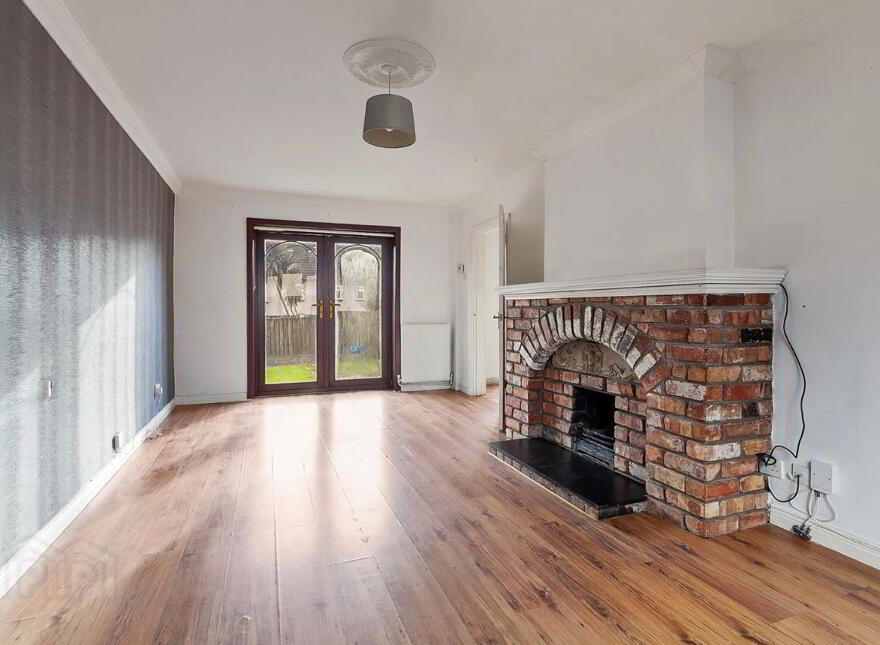 19 Thorndale Square, Carrickfergus, BT38 8JX