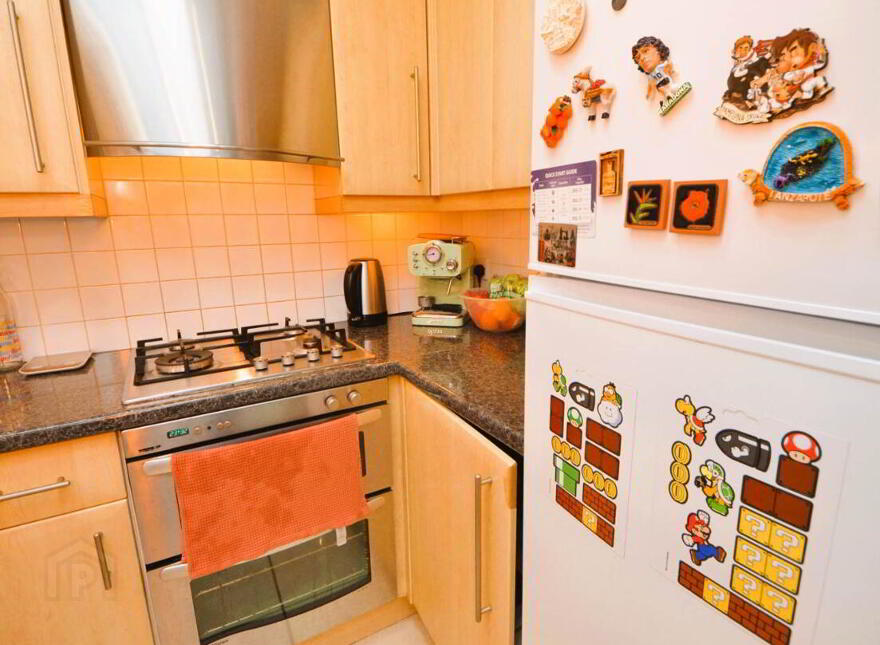 Apt 3, El Greco, St James`s Court, Serpentine Avenue, Dublin, D04AX62