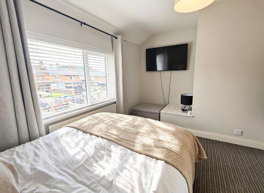 25 Duneden Park, Belfast, BT14 7NE